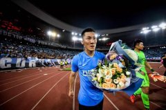 周挺：赛前才知是400场常和郑智沟通 国安的确很