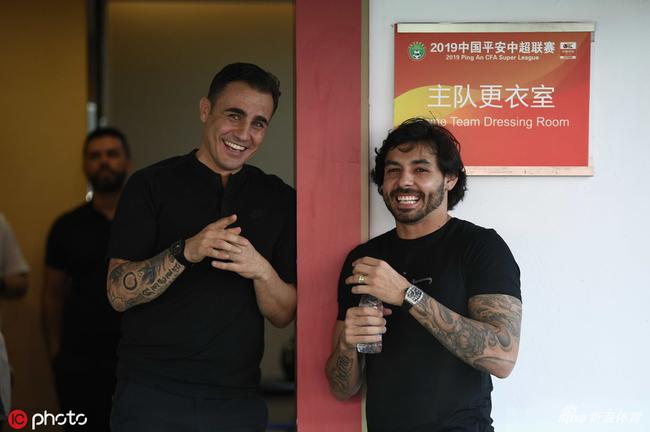 粤媒:恒大未给高拉特办容缺注册 下半年主要养伤