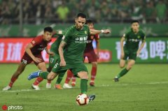 粤媒嘲讽国安点球多：工体总有争议 主场获点必