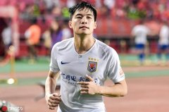 中超23轮最佳阵容：恒大五将领衔 段刘愚冷艳上
