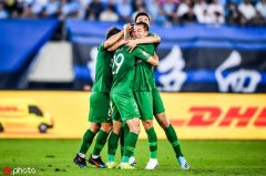 中超-巴顿建功张玉宁轰国际波 国安客场2-0胜一方