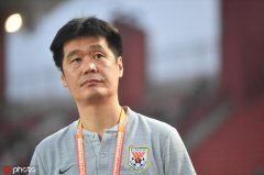 李霄鹏：呈现初级失误输球正常 会全力去拼足协