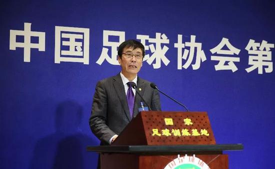 足协新掌门陈戌源谈归化:我内心曾非常挣扎……