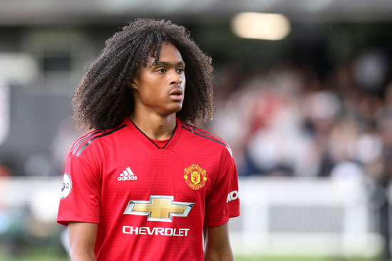 朱艺：钟塔西是第四代华裔 但代表国足基本无望