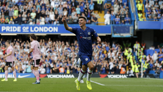 芒特:我常跟兰帕德练习射门 他是最好的学习对象