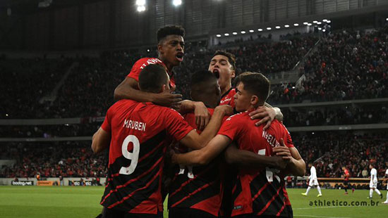 【南华陈七】巴西杯决赛推荐:双雄谁能旗开得胜