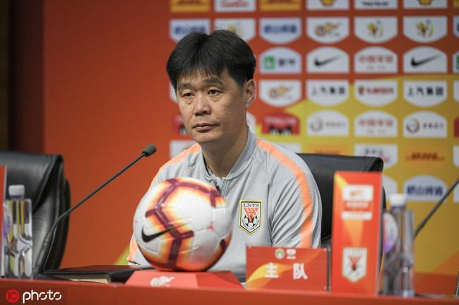 李霄鹏:两队发挥都触及下限 上港在亚冠能更进一步