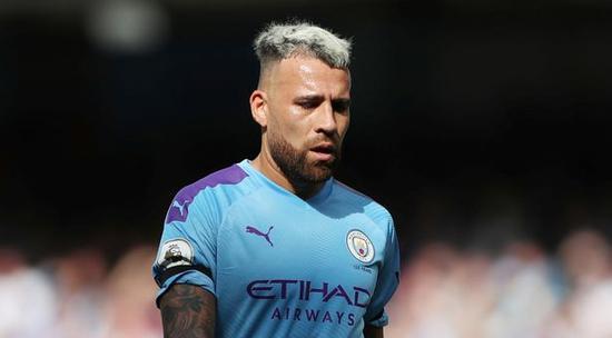 服!曼城大漏勺已坑瓜帅5次 红军球迷:为您点赞!