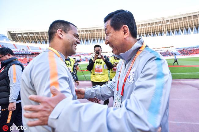 崔康熙战鲁能再遇弟子法比奥 来中国时曾想挖过来