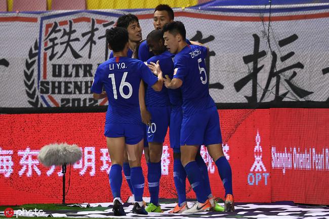 中超-金信煜头槌绝杀塞尔纳斯染红 申花2-1深圳