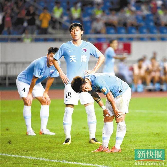 粤媒:天海对朴忠均不满达到顶点 内忧外患拿他开刀