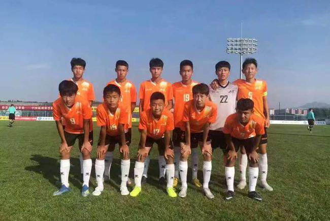 鲁能U14勇夺青超U14组冠军 一年包揽三年龄段冠军