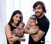 幸福!高拉特爱妻晒一家四口照 龙凤胎首亮相太可